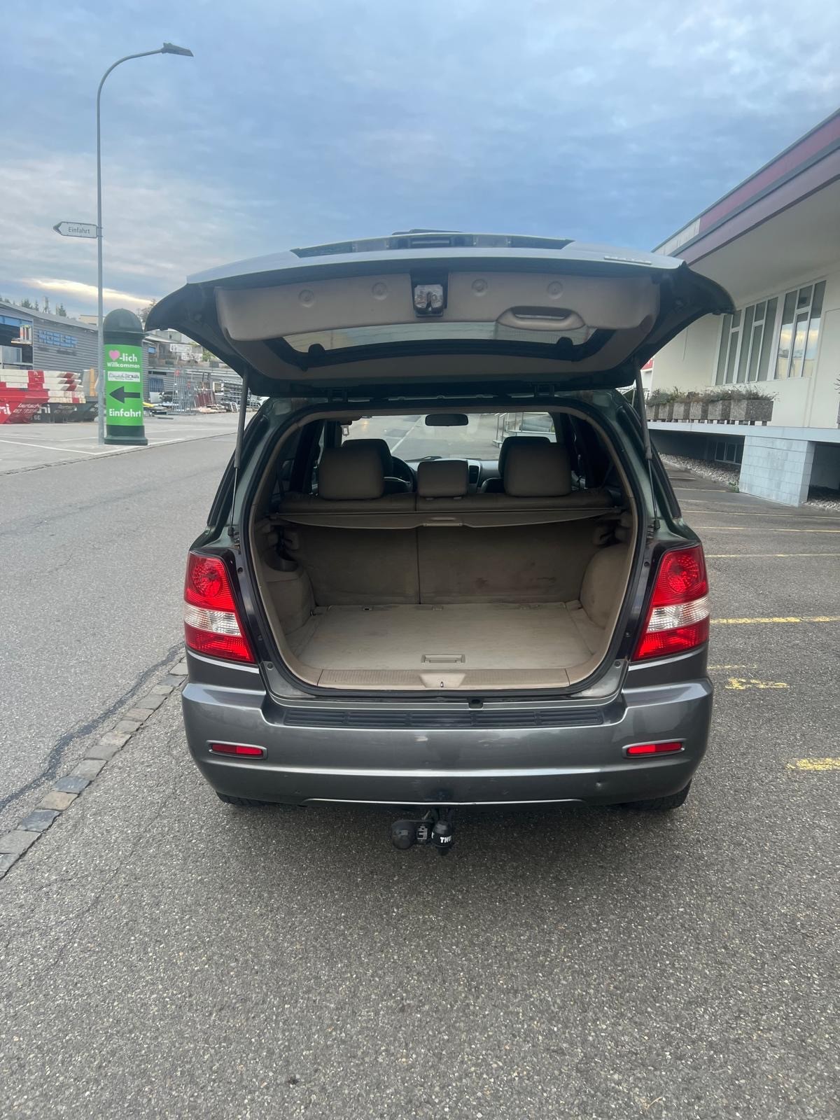KIA Sorento 2.5 CRDI Carat-image-3