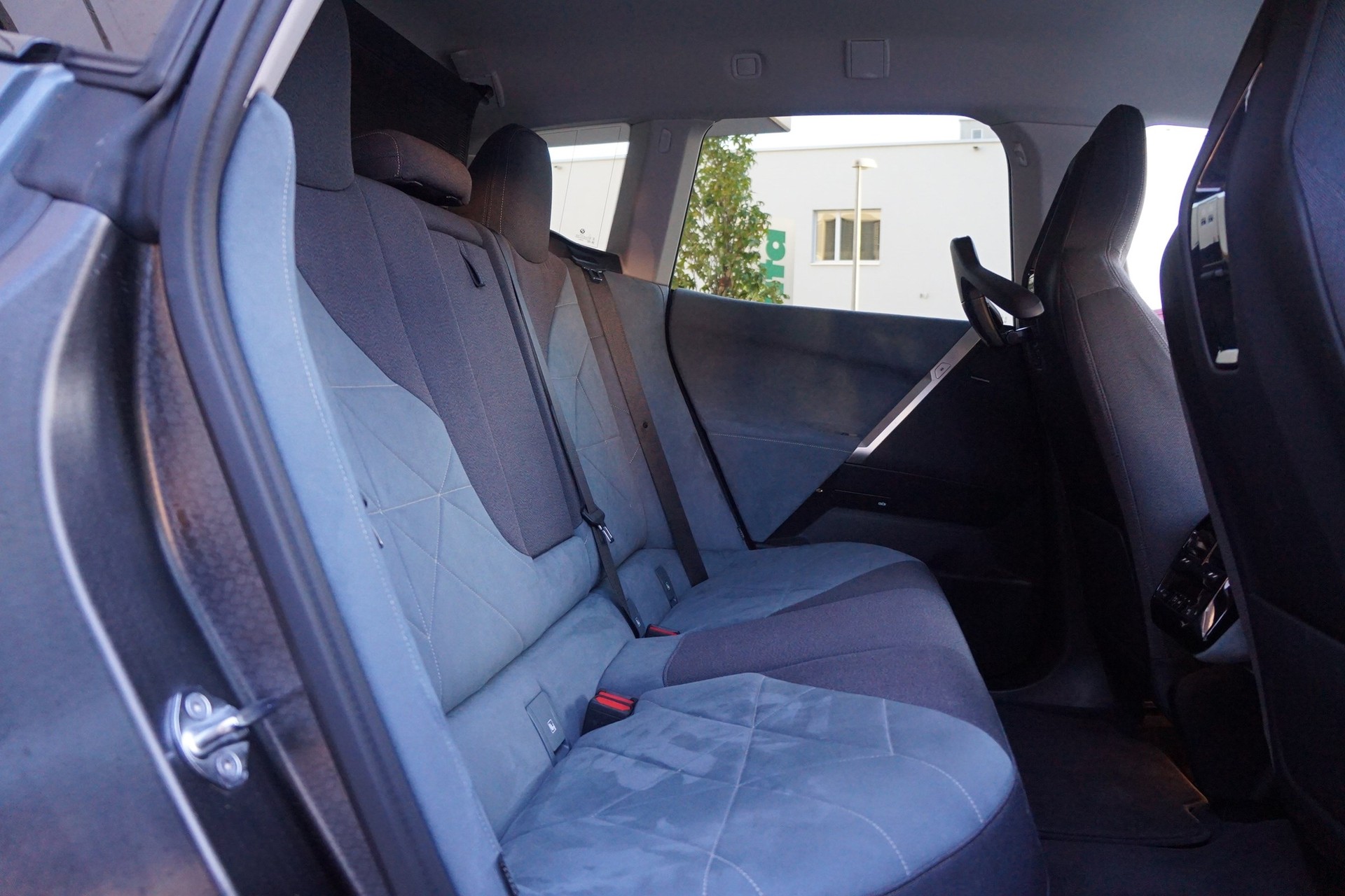 BMW iX xDrive40 L.Edition ** GARANTIE BIS 01.2030 -GRATIS SERVICE 10JAHRE 100.000KM -PARK ASSIS..PLUS -DRIVE ASSIST PROFESSIONAL**-image-9