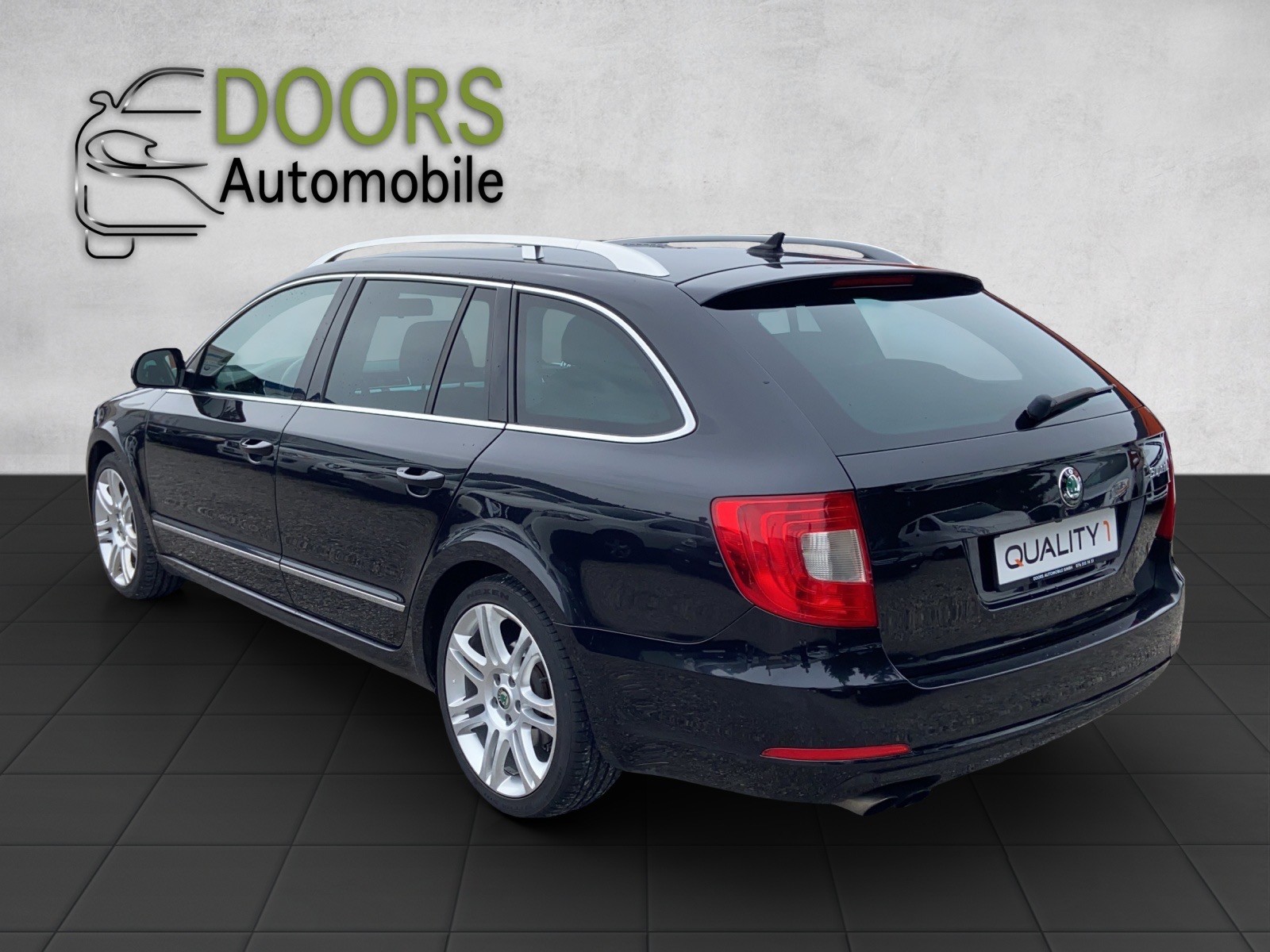 SKODA Superb Combi 1.8 TSI Elegance-image-5