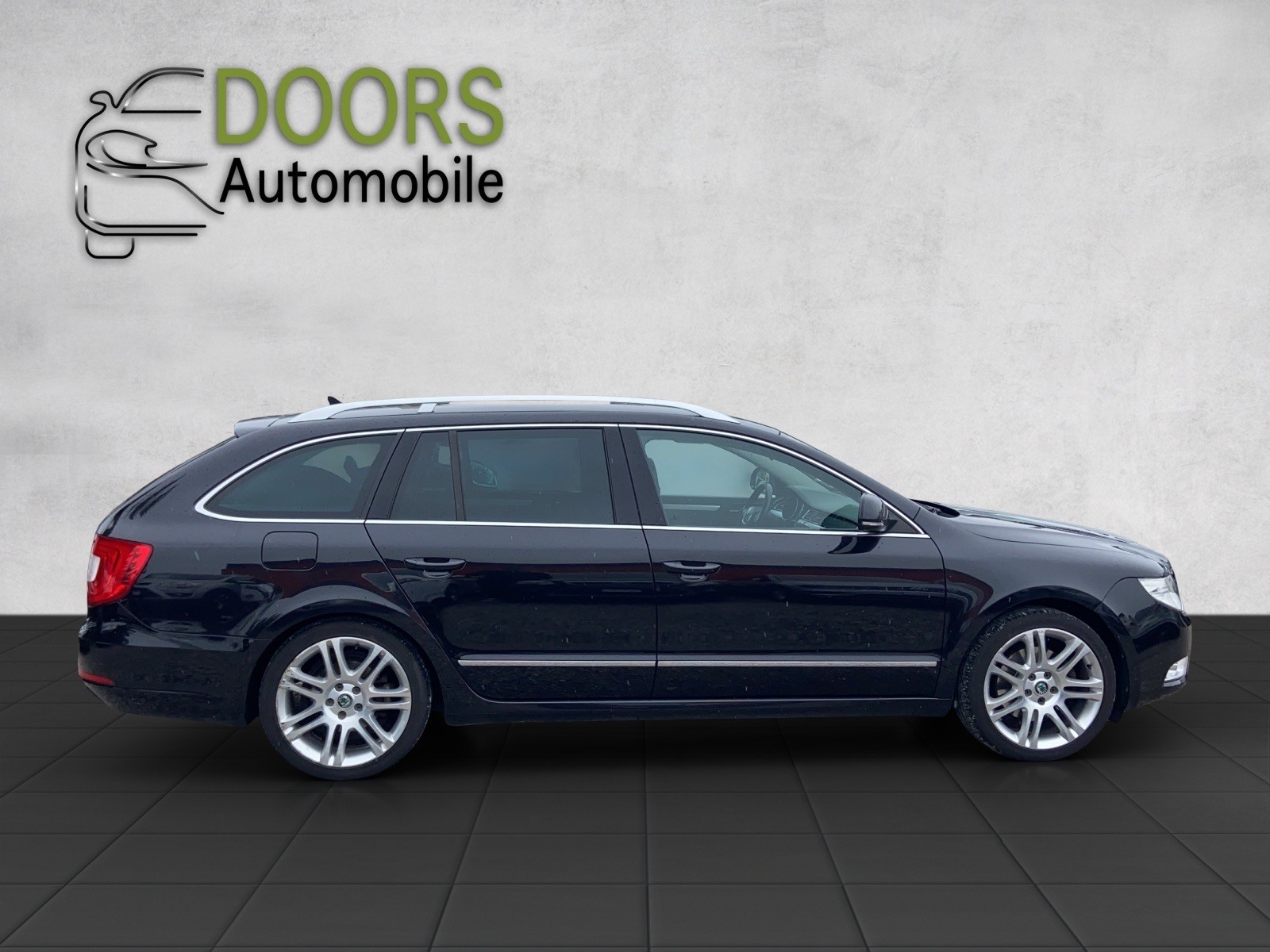 SKODA Superb Combi 1.8 TSI Elegance-image-7