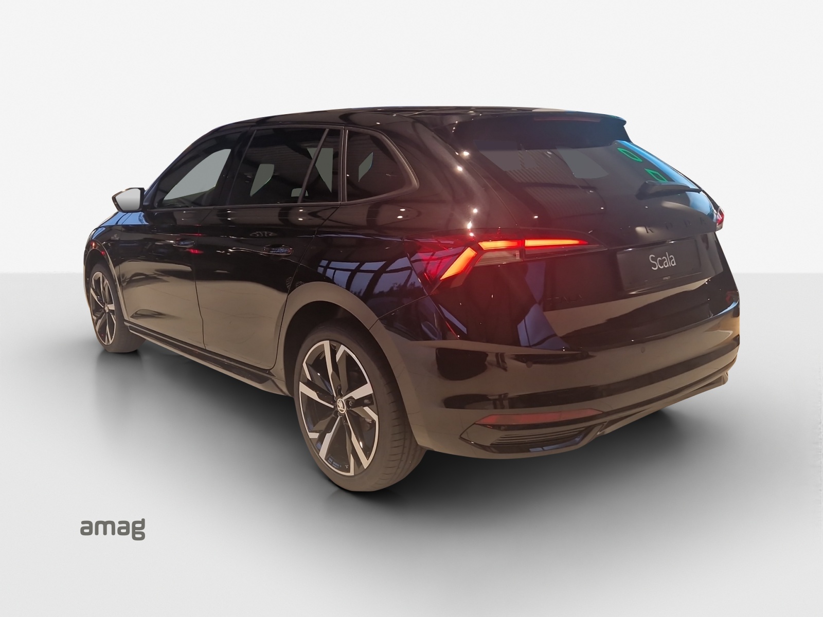 SKODA Scala 1.0 TSI Monte Carlo DSG-image-2