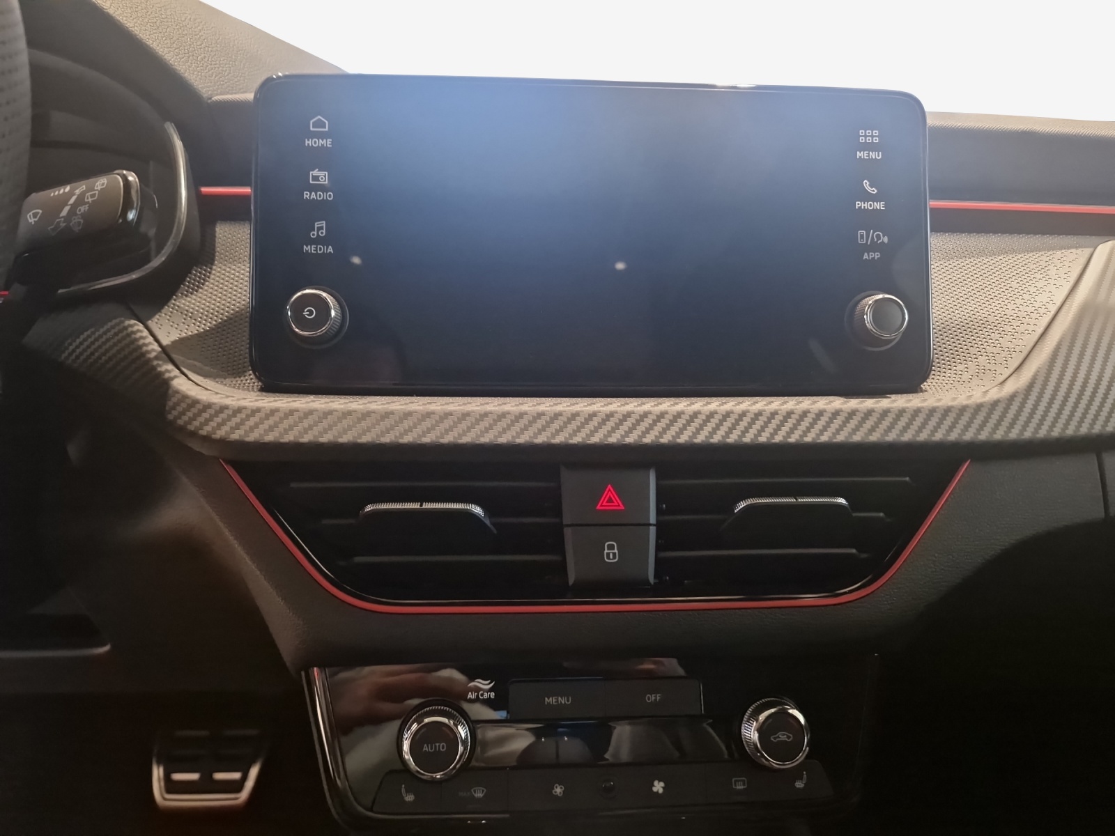 SKODA Scala 1.0 TSI Monte Carlo DSG-image-10