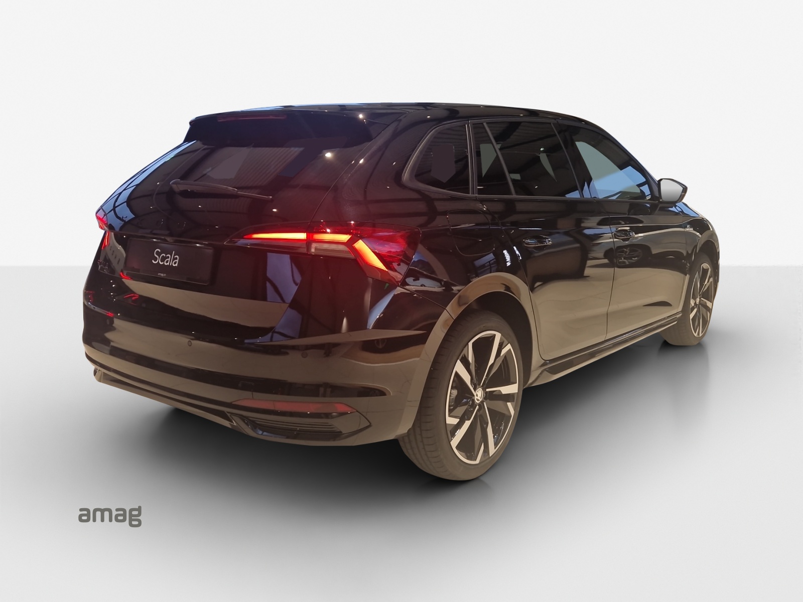 SKODA Scala 1.0 TSI Monte Carlo DSG-image-4