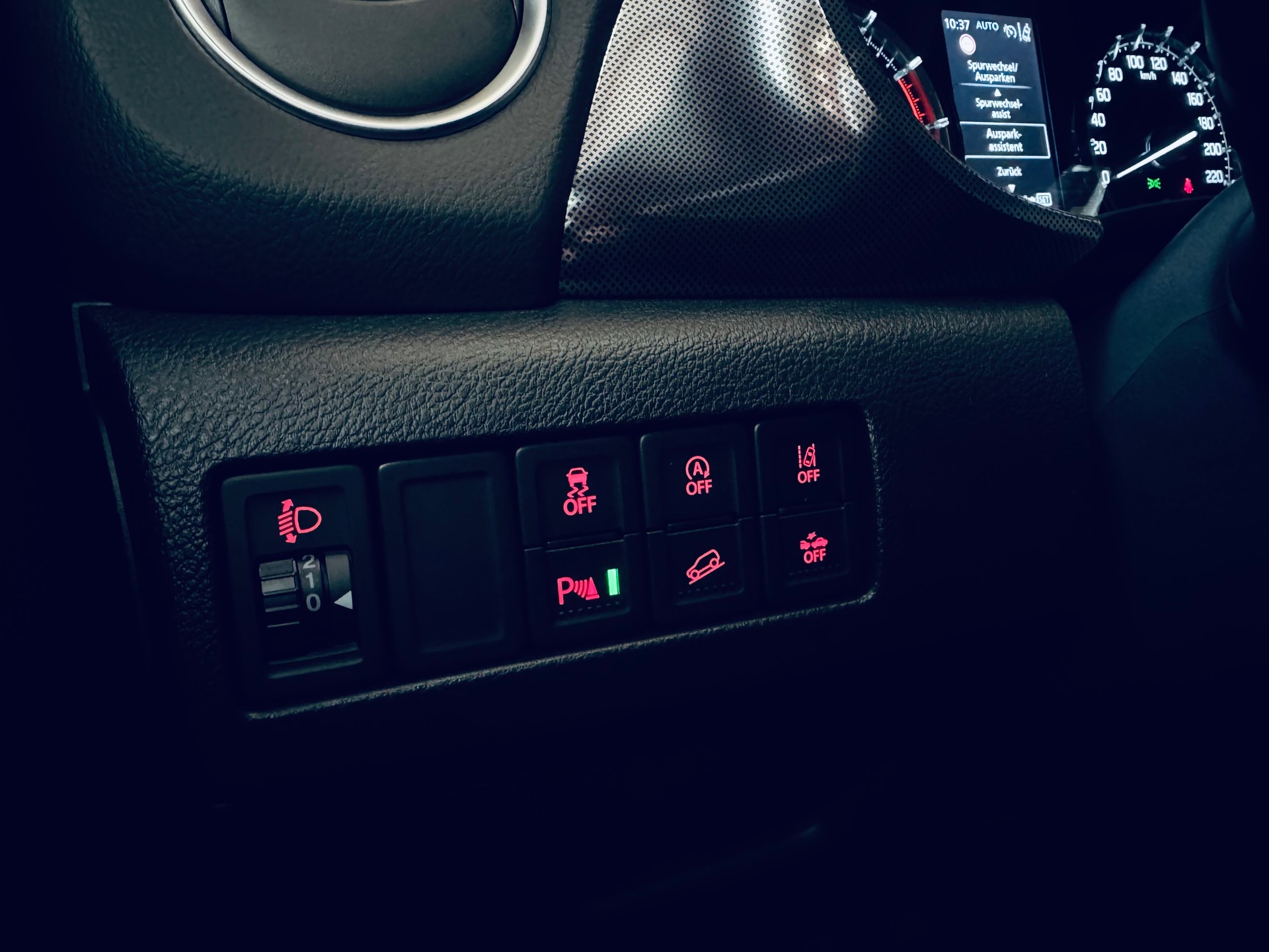 SUZUKI Vitara 1.4 Boosterjet Compact Top 4x4 Hybrid-image-28
