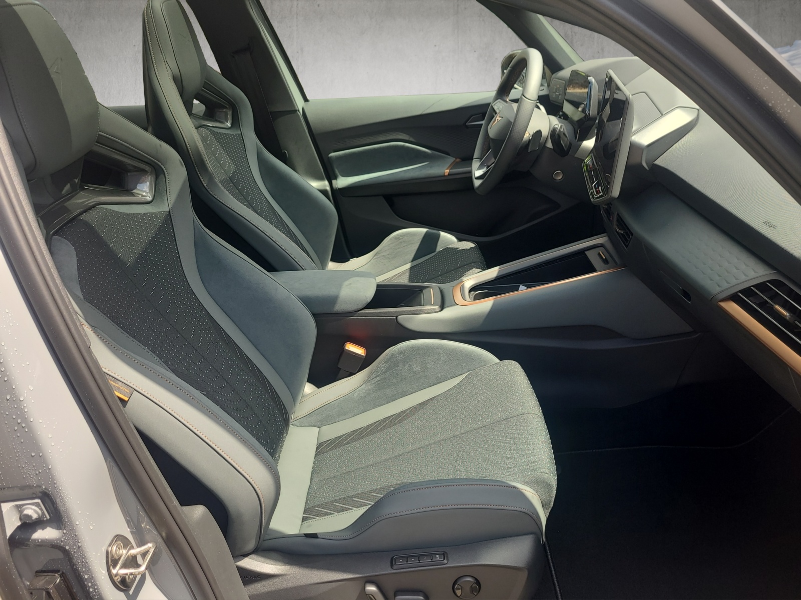 CUPRA Born VZ-image-12