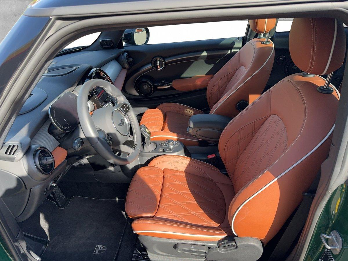 MINI F56 Cooper SE-image-1