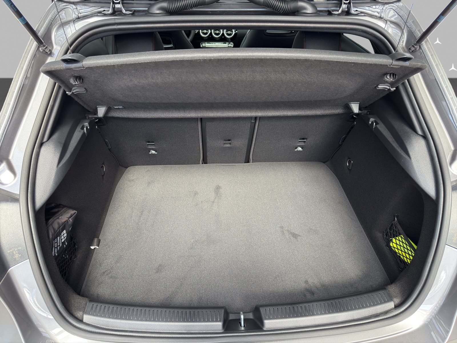 MERCEDES-BENZ A 220 4Matic 8G-DCT-image-7