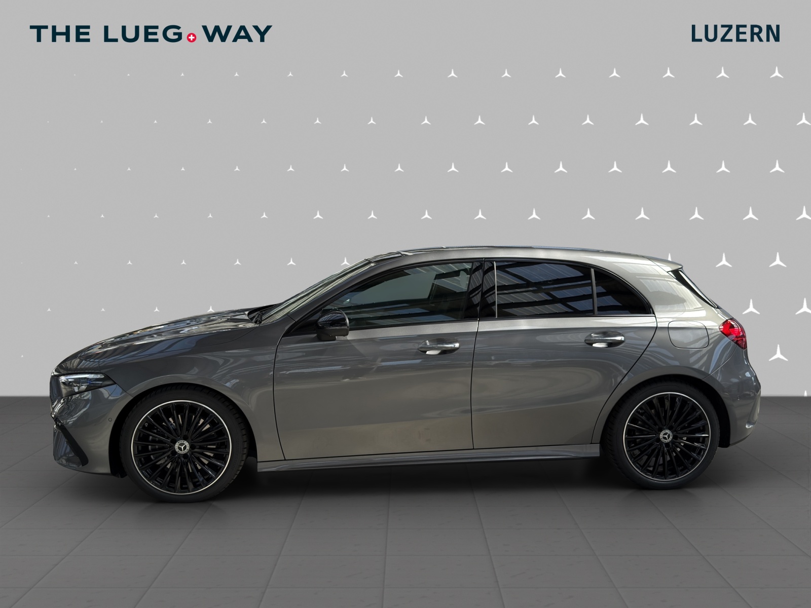MERCEDES-BENZ A 220 4Matic 8G-DCT-image-3