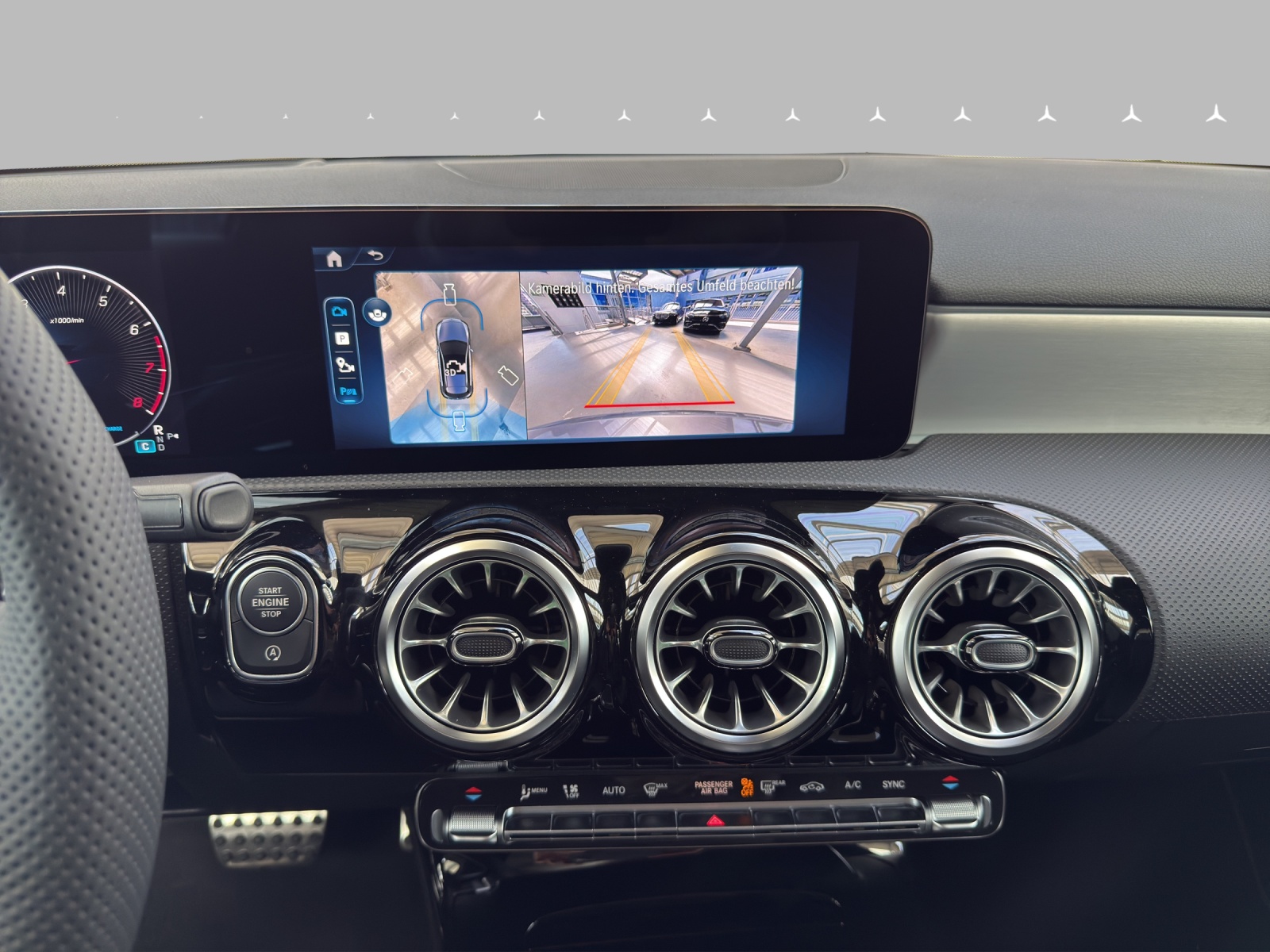 MERCEDES-BENZ A 220 4Matic 8G-DCT-image-14