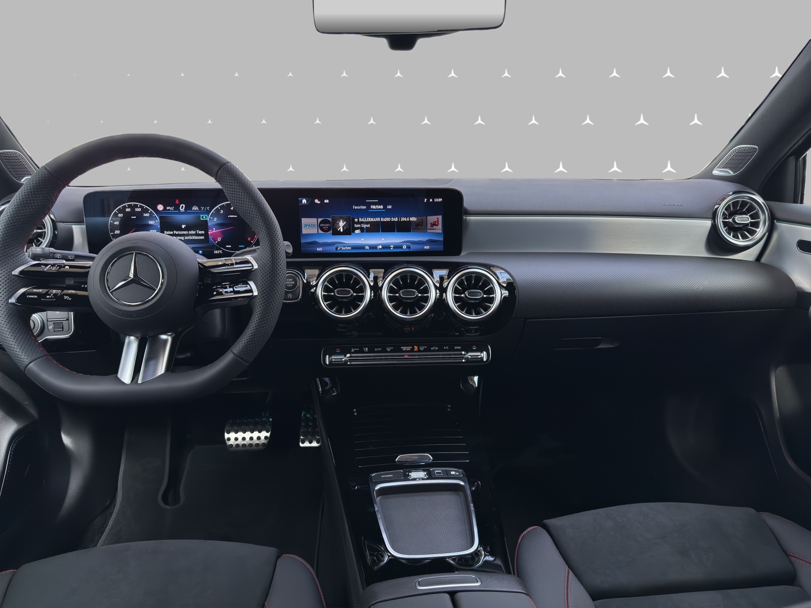 MERCEDES-BENZ A 220 4Matic 8G-DCT-image-13