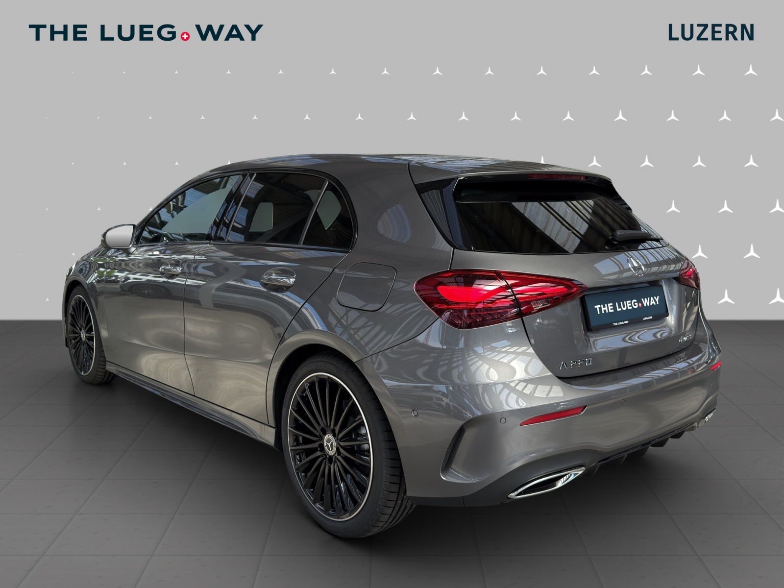MERCEDES-BENZ A 220 4Matic 8G-DCT-image-4