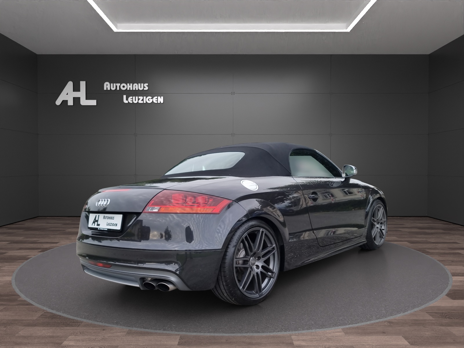 AUDI TTS Roadster 2.0 TFSI quattro S-tronic-image-4