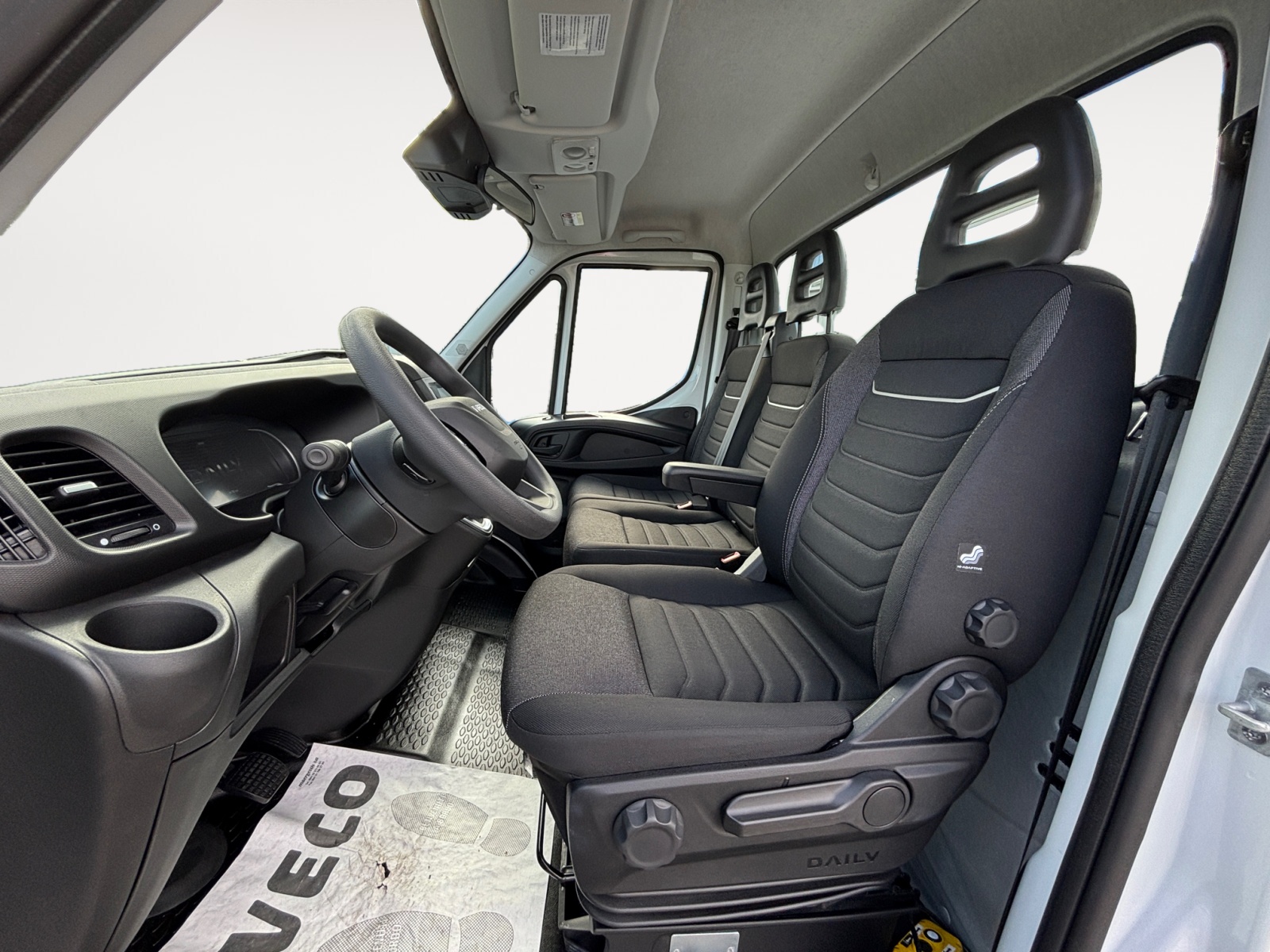 IVECO 35C16A8-image-5