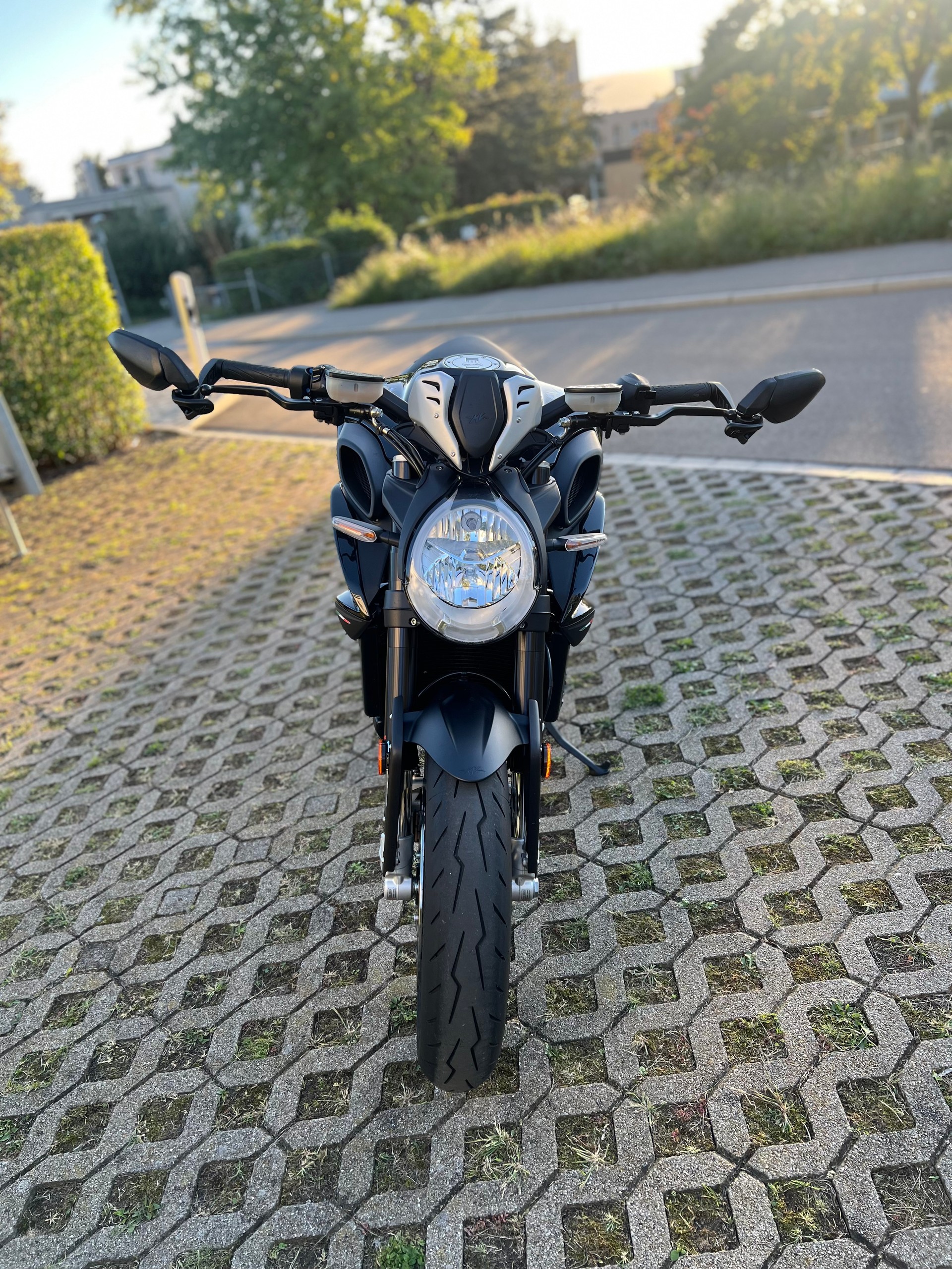 MV AGUSTA Dragster 800 R-image-2
