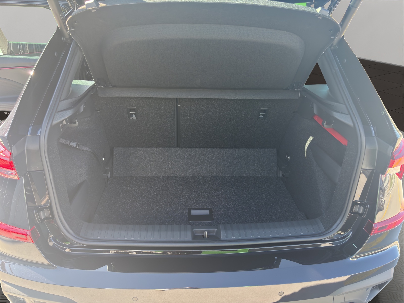SKODA Kamiq 1.5 TSI Monte Carlo DSG-image-14