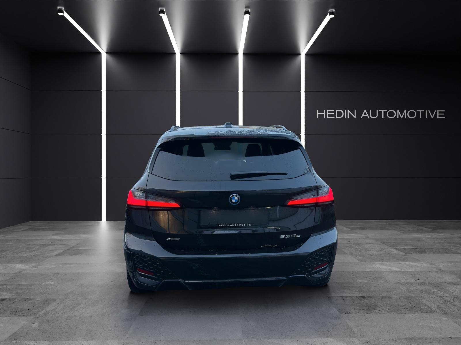 BMW 230e xDrive paddles Active Tourer-image-18
