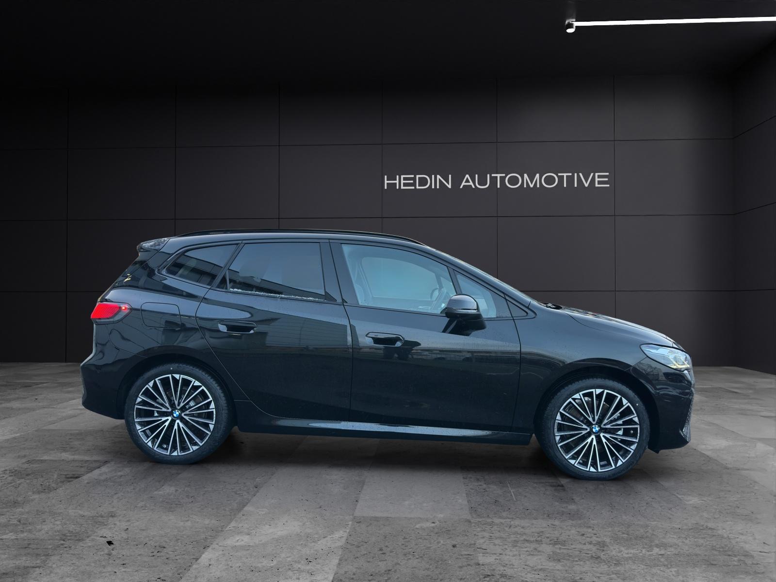 BMW 230e xDrive paddles Active Tourer-image-4