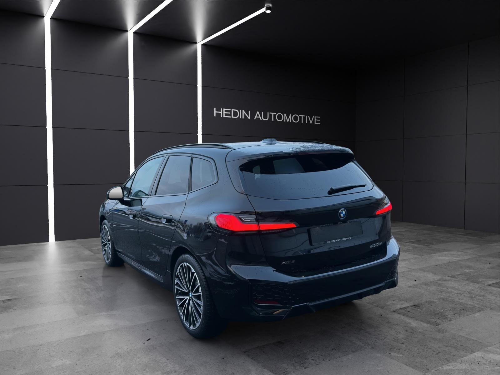 BMW 230e xDrive paddles Active Tourer-image-14