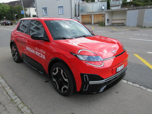 NISSAN Micra Advance-showroom-element-3