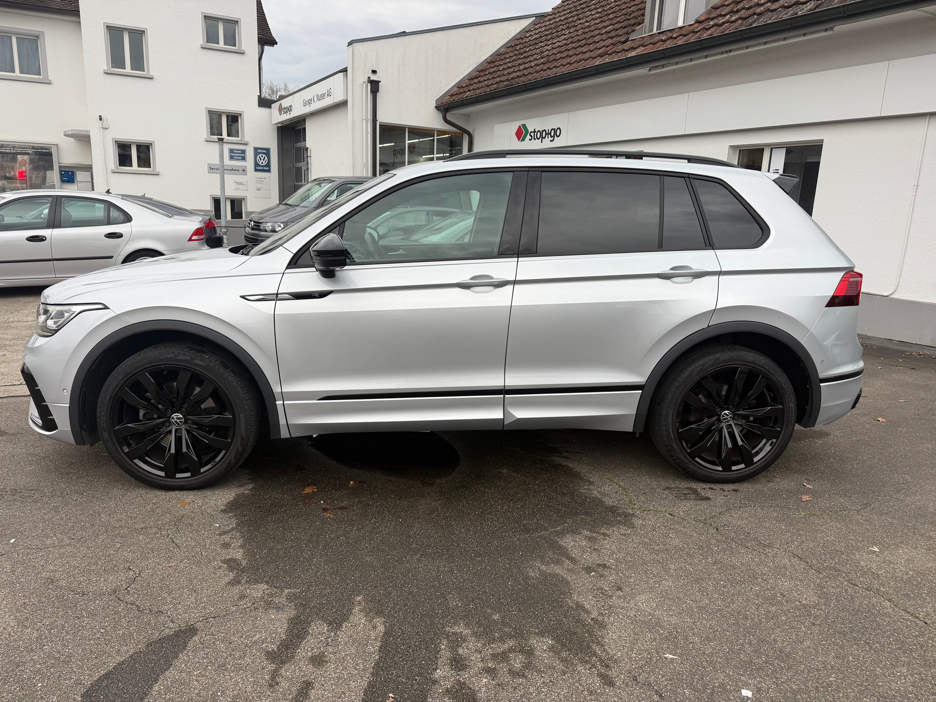 VW Tiguan 2.0 TDI SCR R-Line 4Motion DSG-image-7