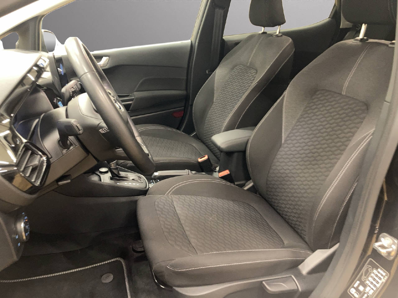 FORD Fiesta 1.0 mHEV 125 PS Titanium X-image-4