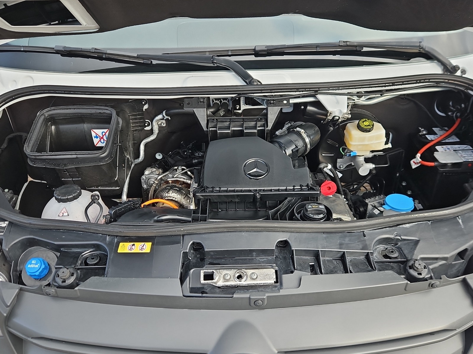 MERCEDES-BENZ Sprinter 317 CDI Lang 9G-TRONIC-image-10
