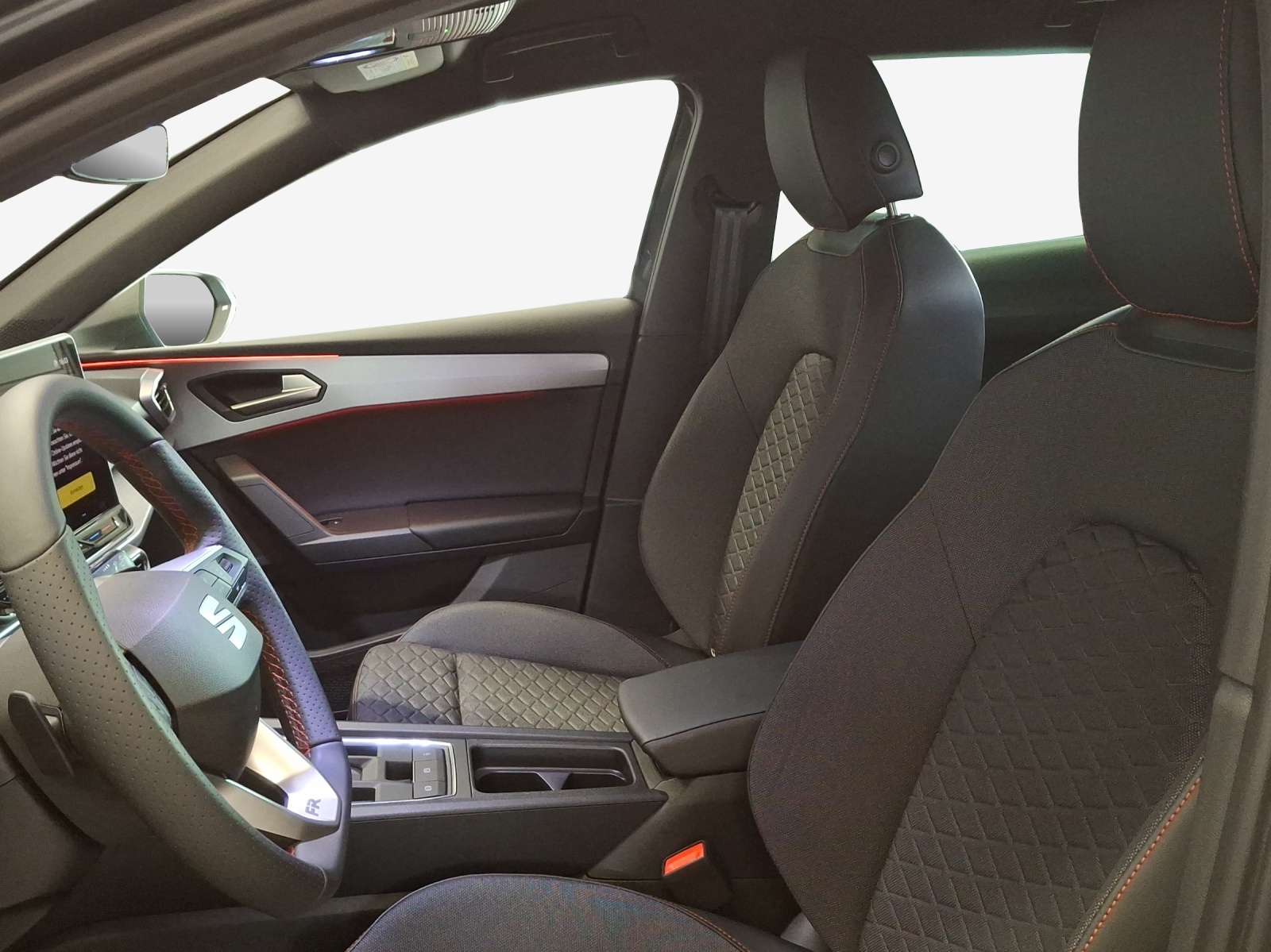 SEAT Leon ST 1.5 eHybrid pHEV DSG FR-image-7