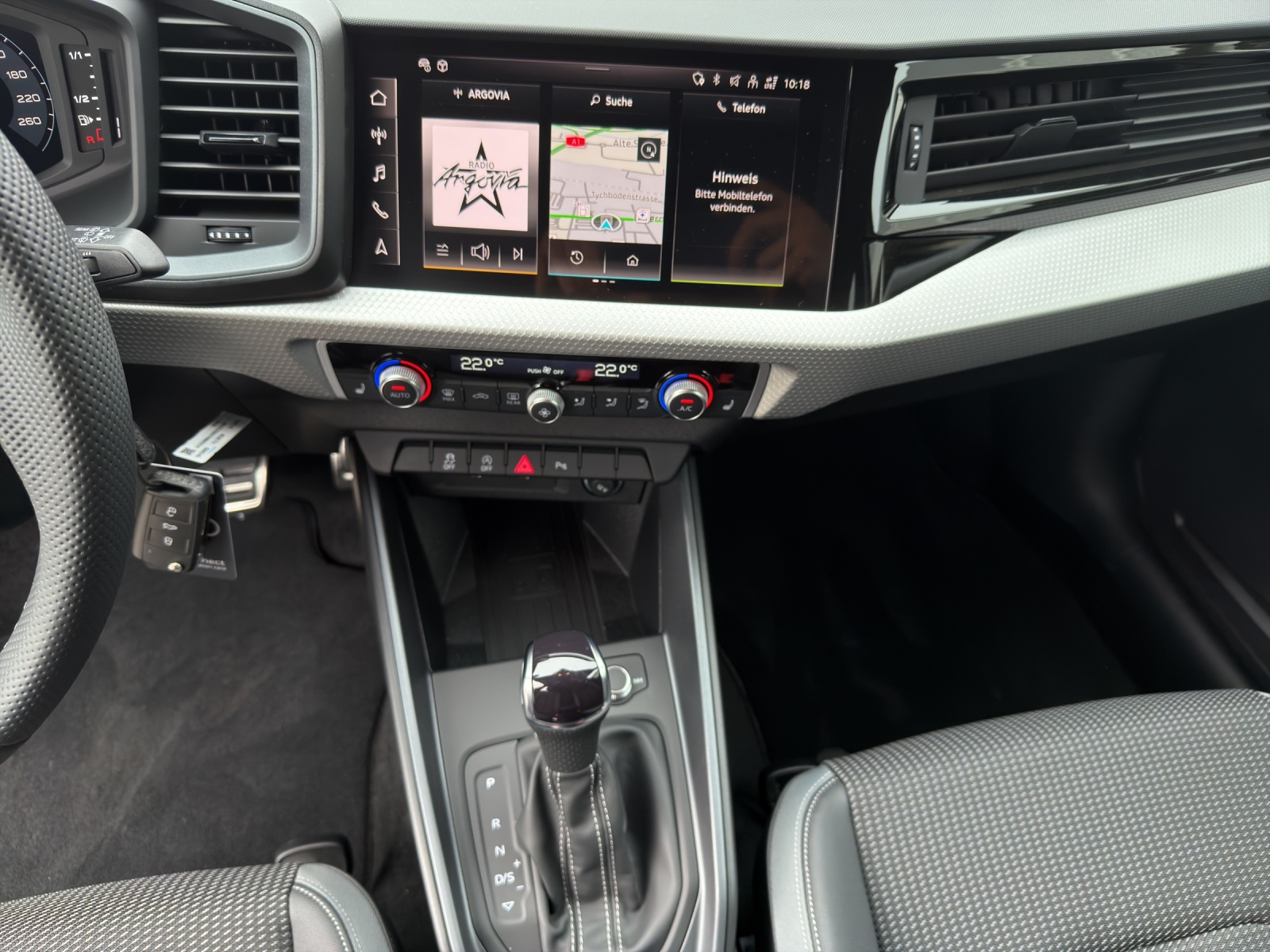 AUDI A1 Sportback 35 TFSI S Line S-tronic-image-10