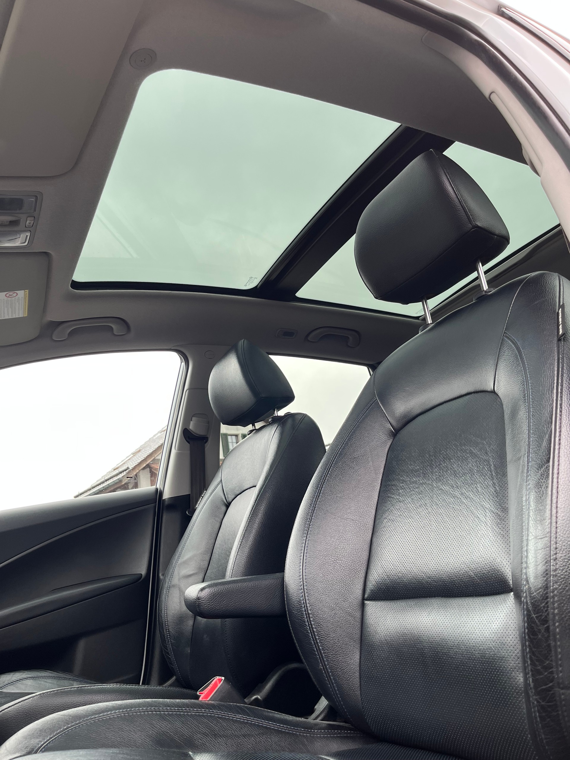 HYUNDAI iX20 1.6 Premium Automatic-image-12