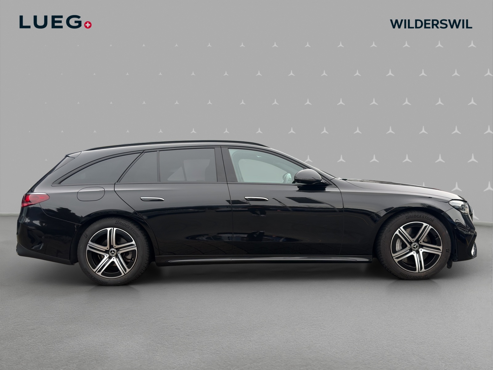 MERCEDES-BENZ E 200 T 4Matic 9G-Tronic-image-3