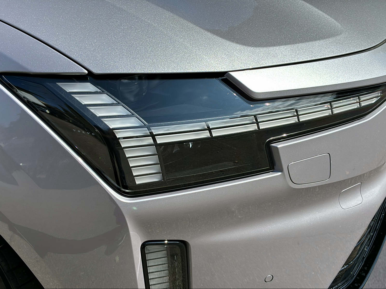 VOLVO ES90 Ultra-image-15