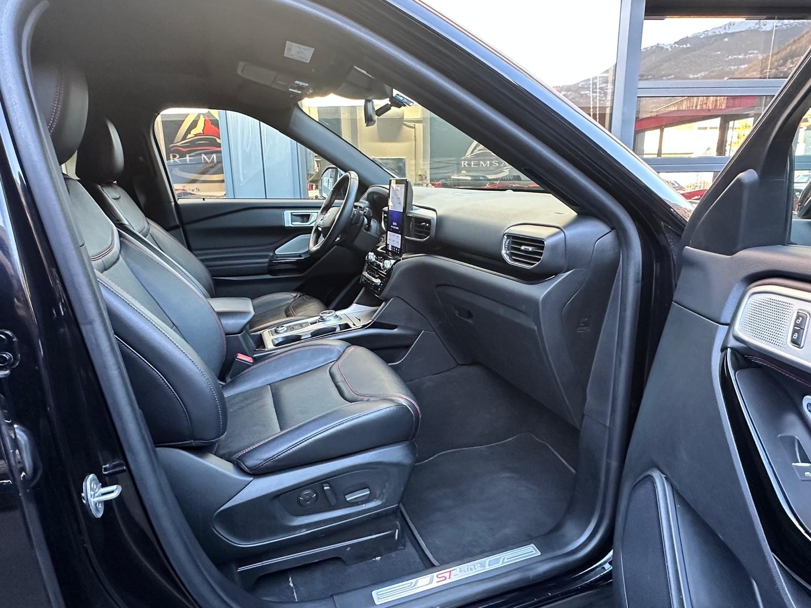 FORD Explorer 3.0 EcoB. Plug-in-Hybrid ST-Line 4WD Aut.-image-5