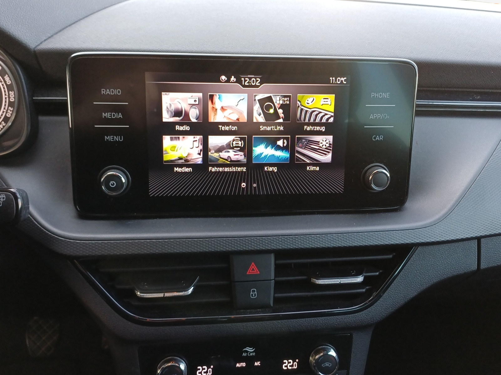 SKODA Kamiq 1.0 TSI Ambition-image-10