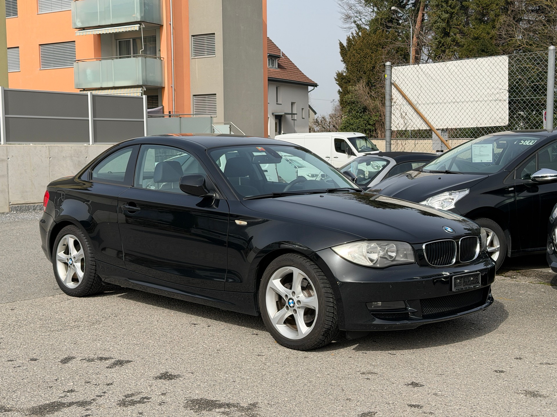 BMW 118d Coupé-image-2