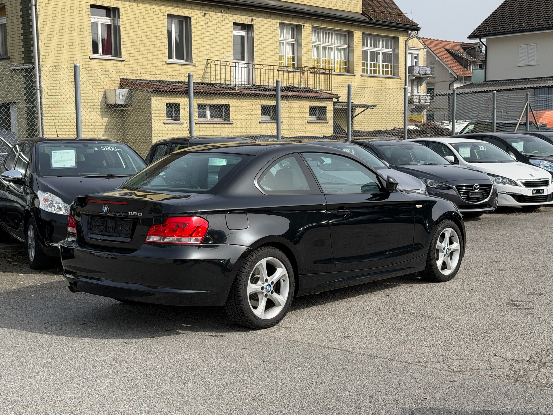 BMW 118d Coupé-image-9