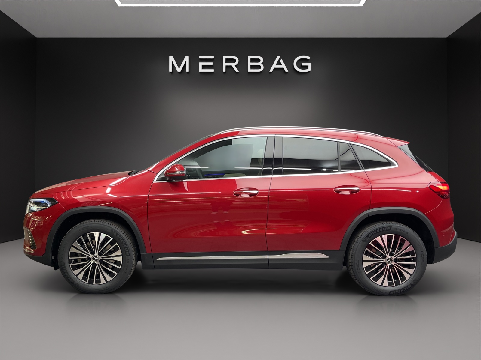 MERCEDES-BENZ EQA 300 4M Swiss Star-image-2