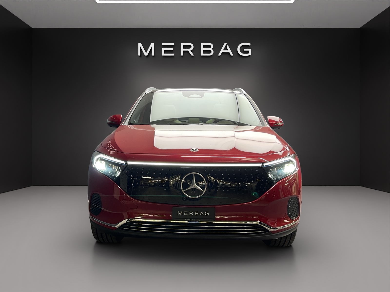 MERCEDES-BENZ EQA 300 4M Swiss Star-image-1