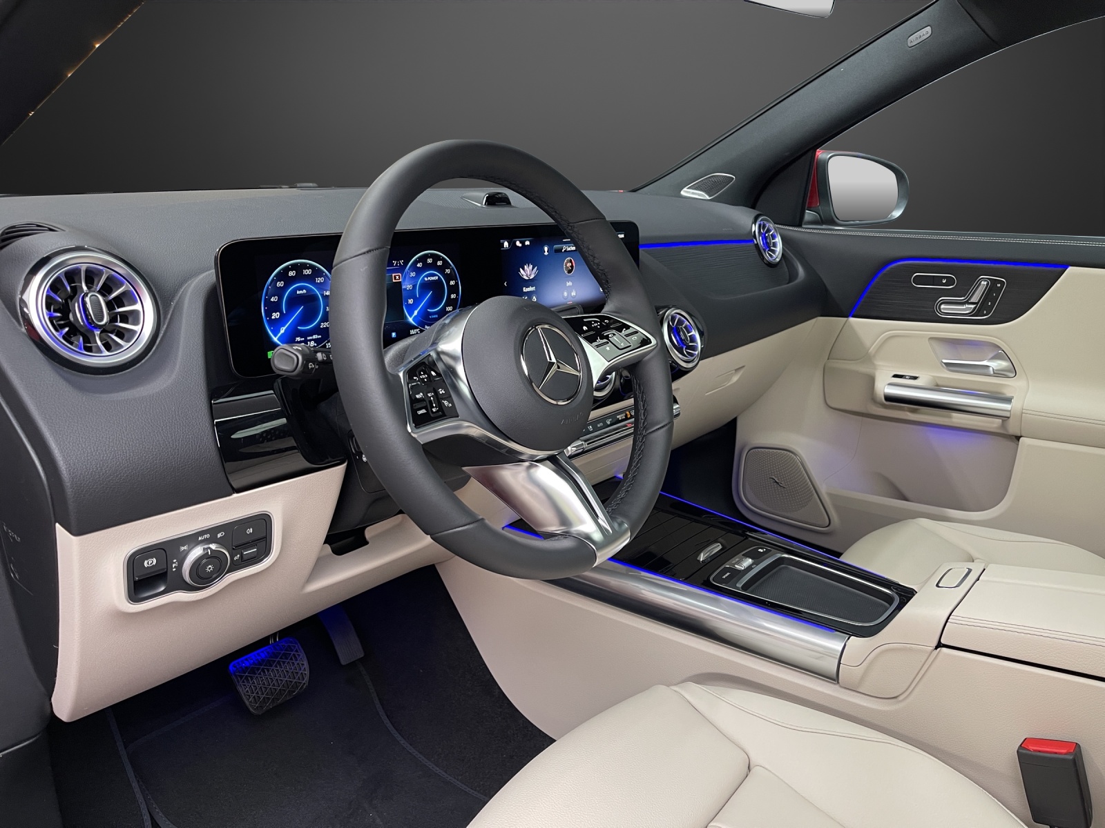 MERCEDES-BENZ EQA 300 4M Swiss Star-image-8