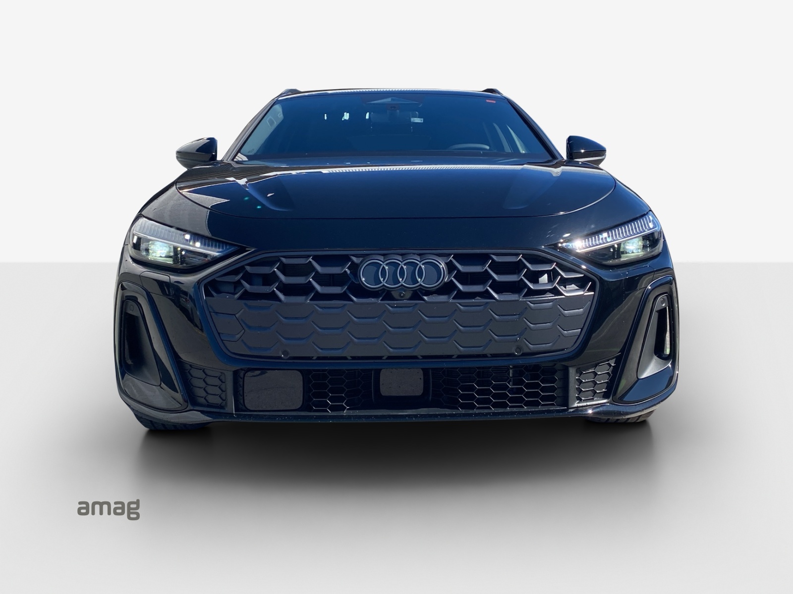 AUDI A5 Avant TDI quattro 150 kW Attraction S tronic-image-6