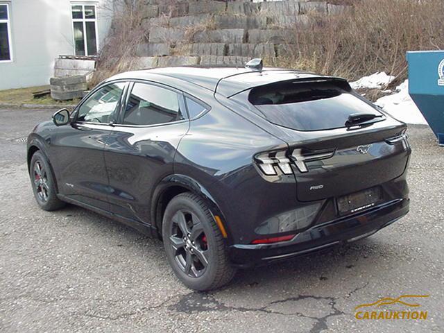 FORD Mustang MACH-E AWD 72.6 kWh-image-1