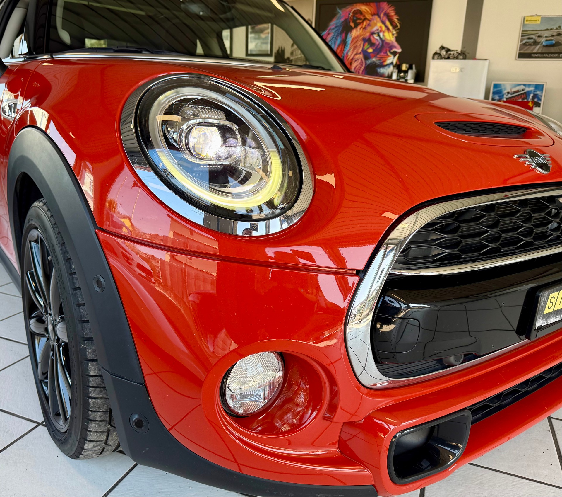 MINI Cooper S Steptronic DKG-showroom-element-1