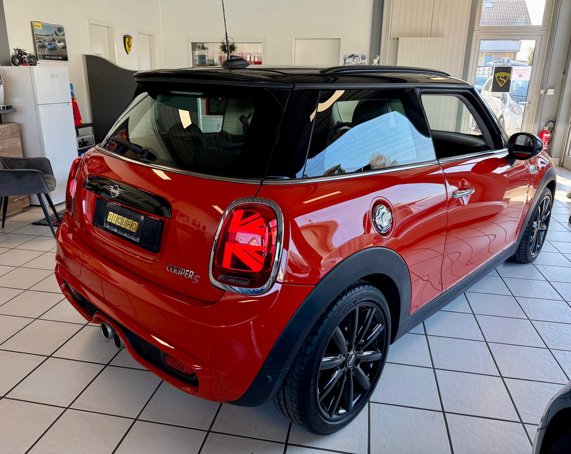 MINI Cooper S Steptronic DKG-image-9