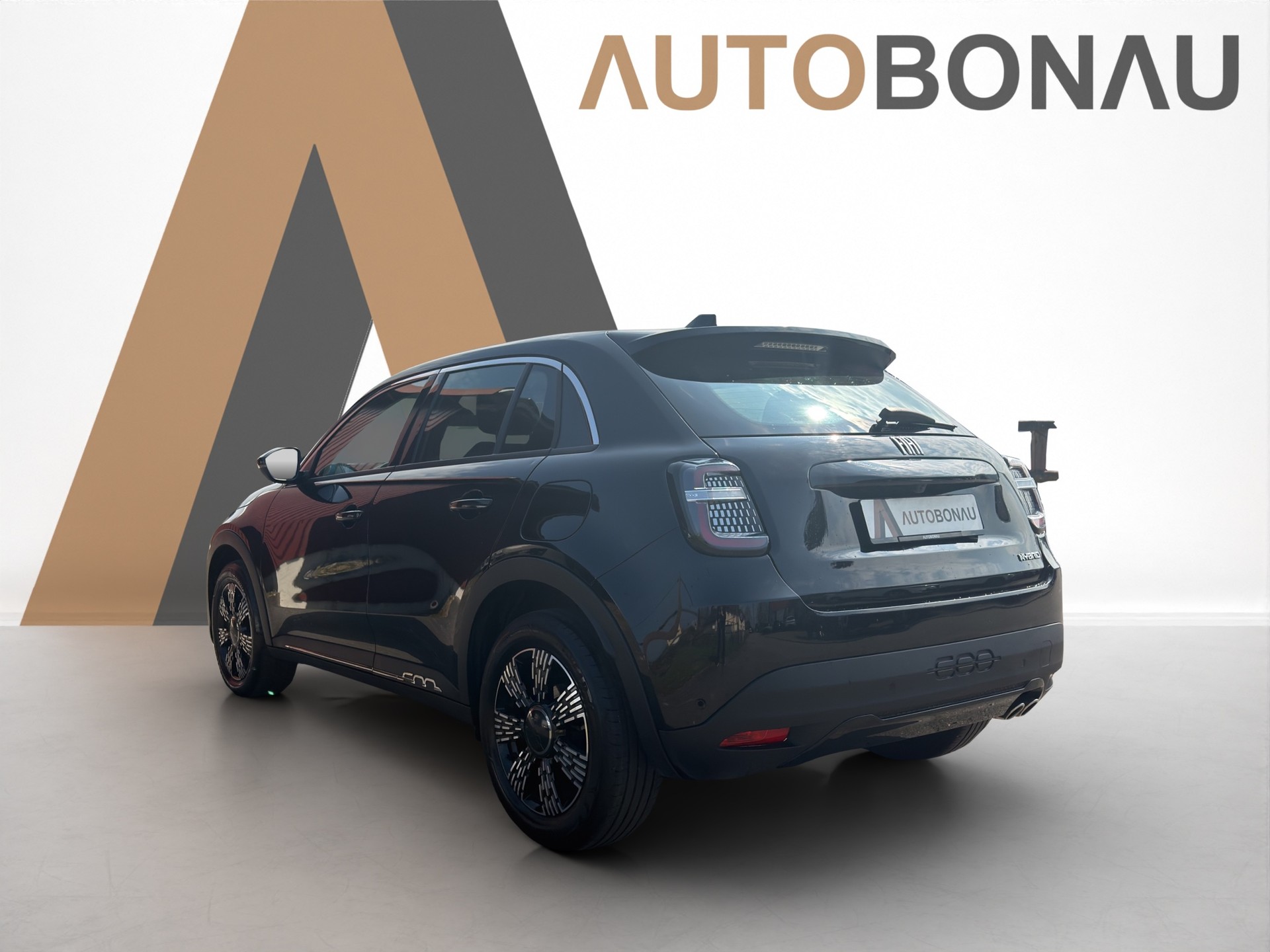 FIAT 600 1.2 Hybrid 145 Cult-showroom-element-2