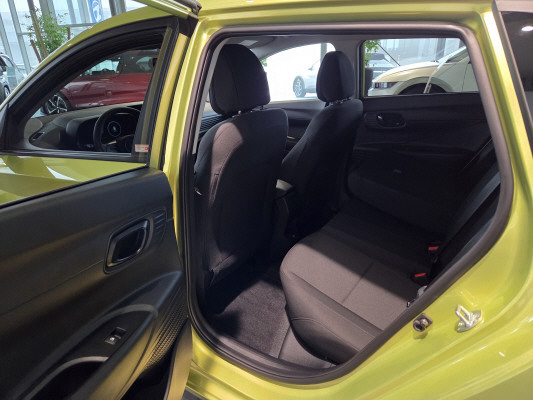 HYUNDAI i20 1.0 T-GDi Amplia DCT-image-5