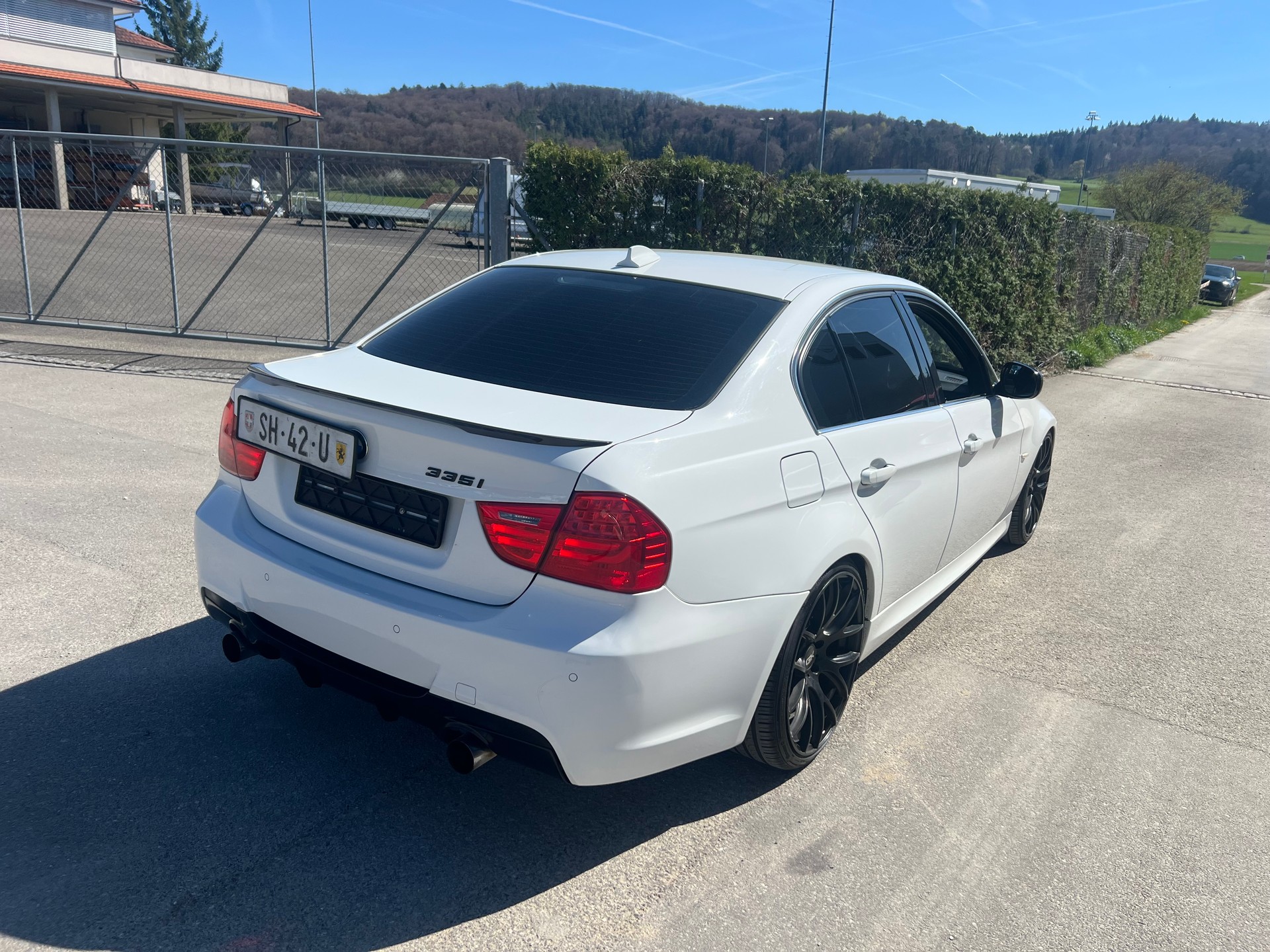 BMW 335i Steptronic-image-6