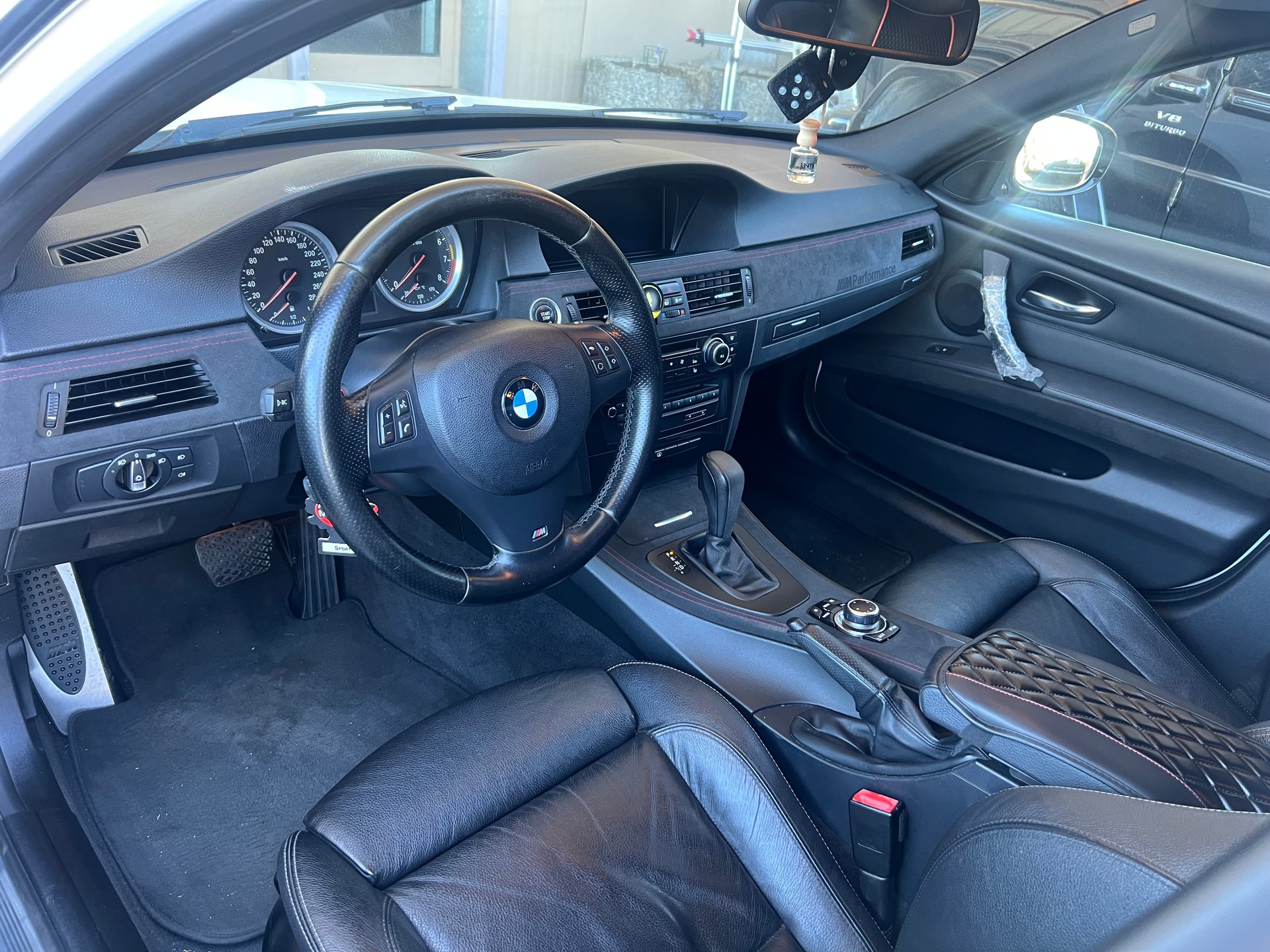 BMW 335i Steptronic-image-8