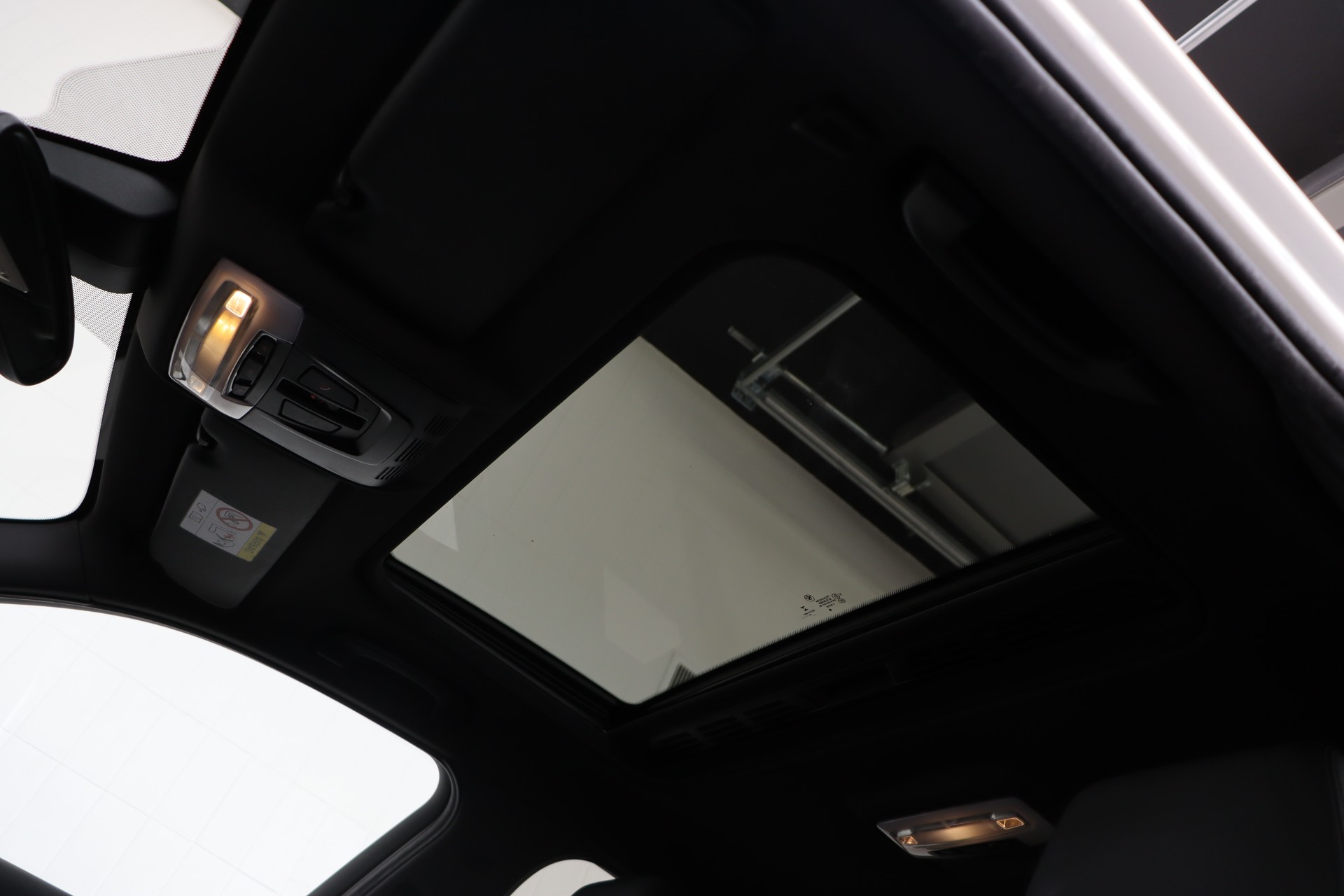 BMW M135i STEPTRONIC ** MILLTEK ** HECKANTRIEB **-image-22