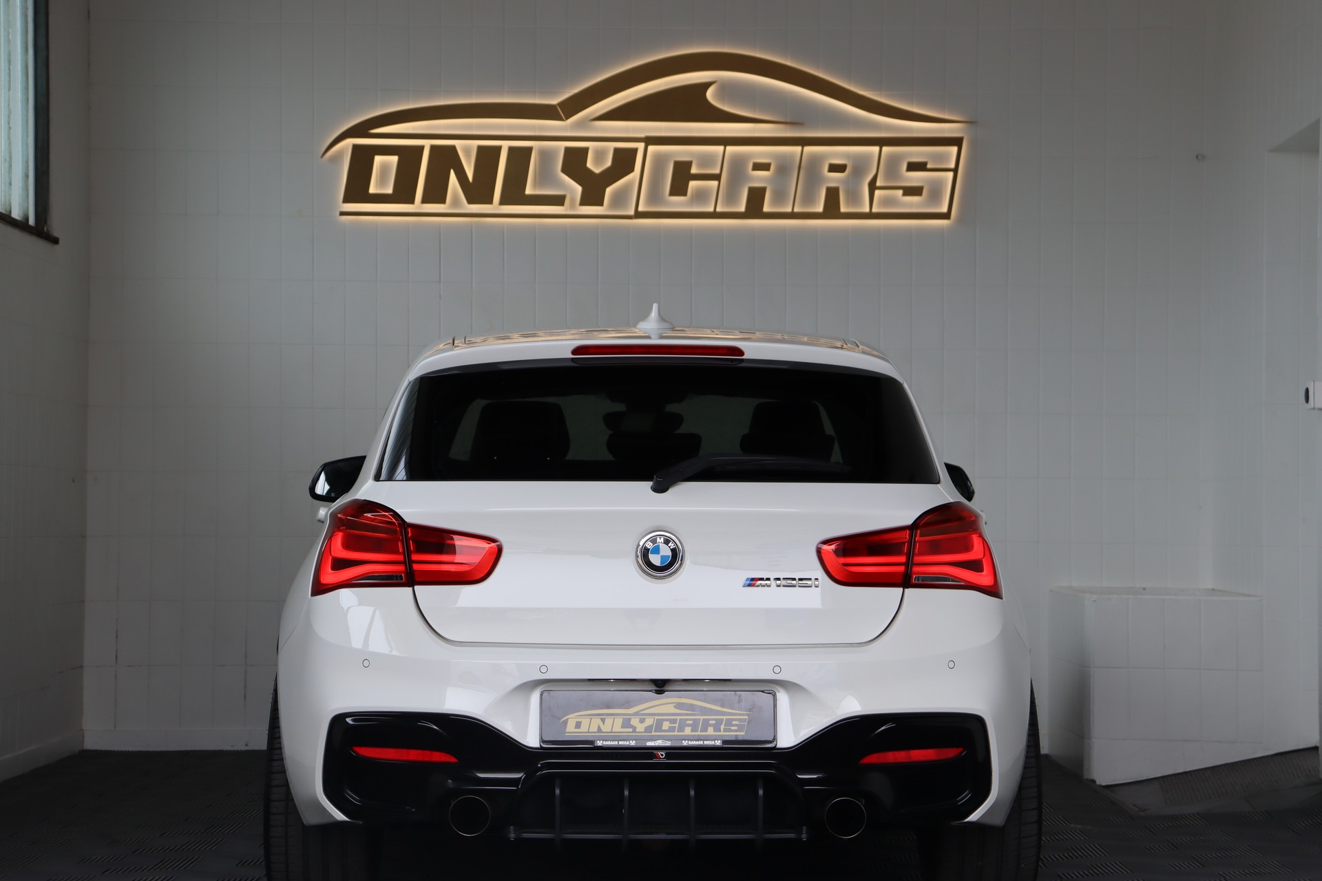 BMW M135i STEPTRONIC ** MILLTEK ** HECKANTRIEB **-image-7