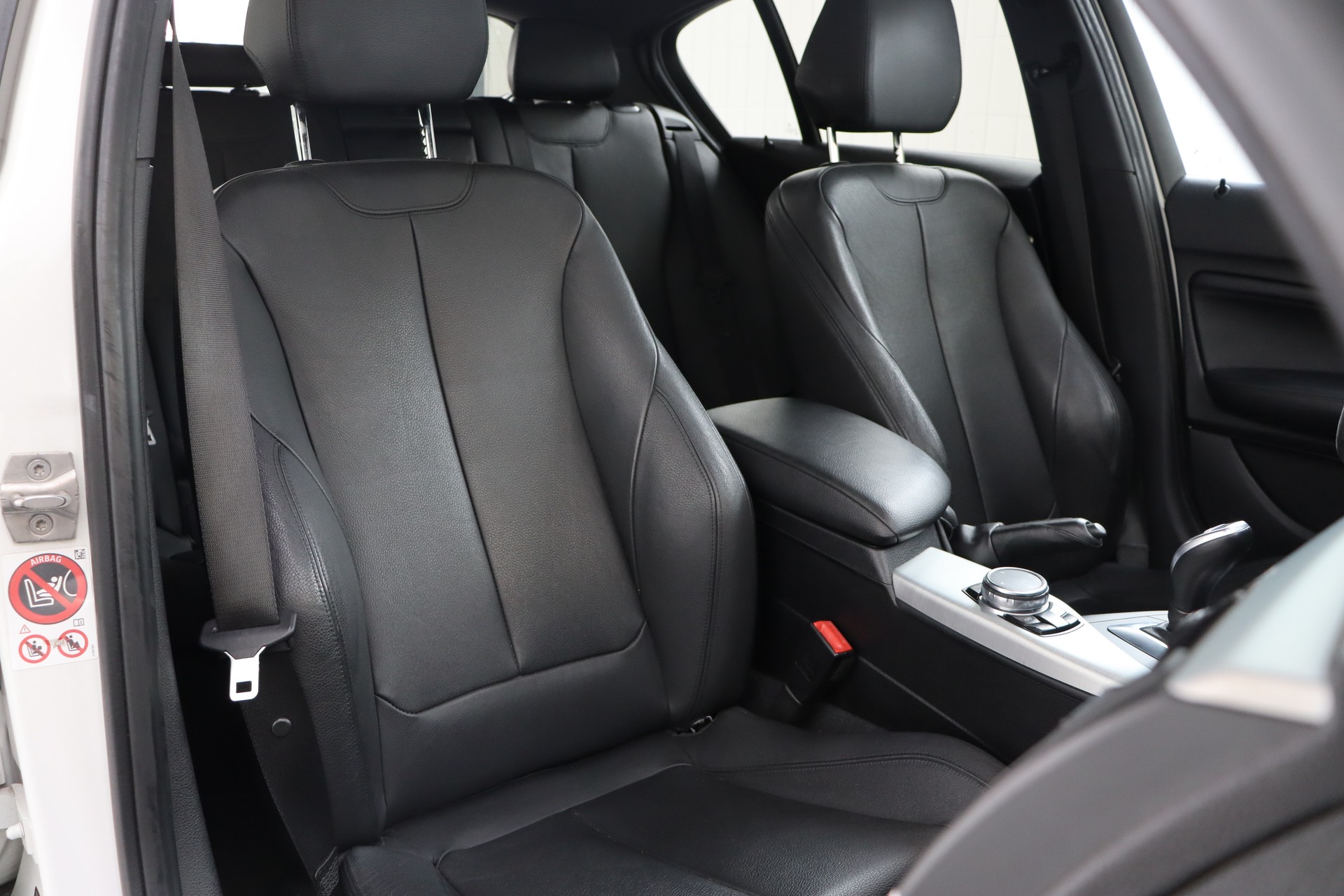BMW M135i STEPTRONIC ** MILLTEK ** HECKANTRIEB **-image-20