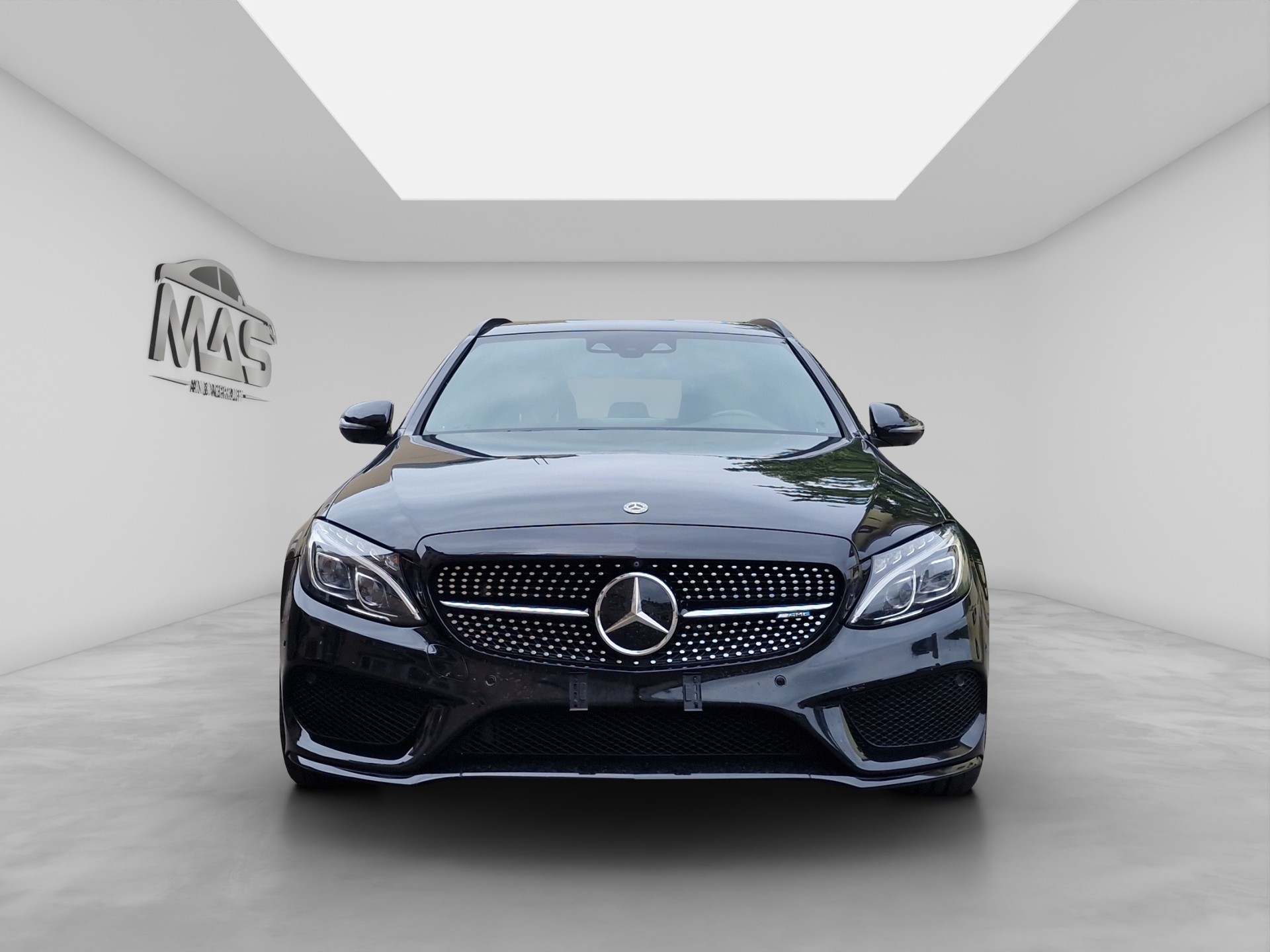 MERCEDES-BENZ C 43 AMG 4Matic 9G-Tronic-showroom-element-1